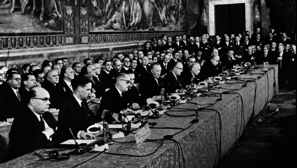 1957 Roma Antlaşması ve Avrupa bütünleşmesinin gelişimi. Avrupa Birliği nedir
